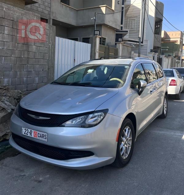 Chrysler Grand Voyager 2023 for sale in Iraq - Mosul